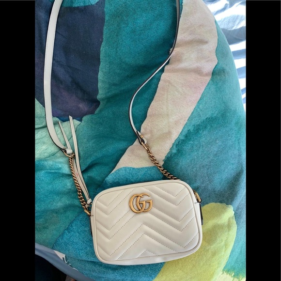 Gucci Handbags - [SOLD] Gucci Marmont Mini Shoulder Bag